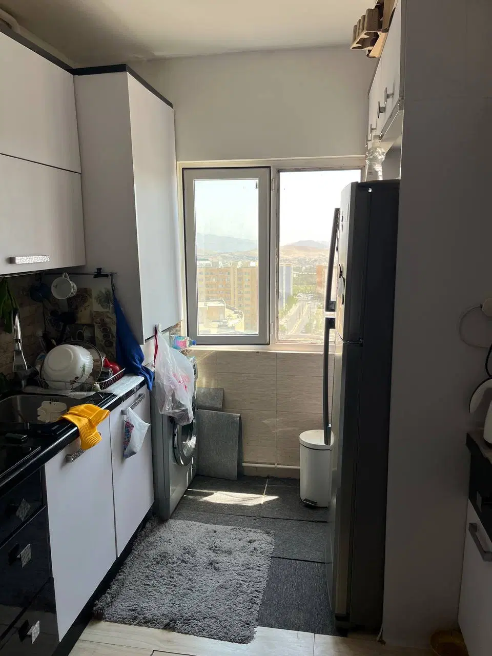 فاز۳پردیسان ۷۸متر تمیز ویودار طبقه ۹ جنوبی