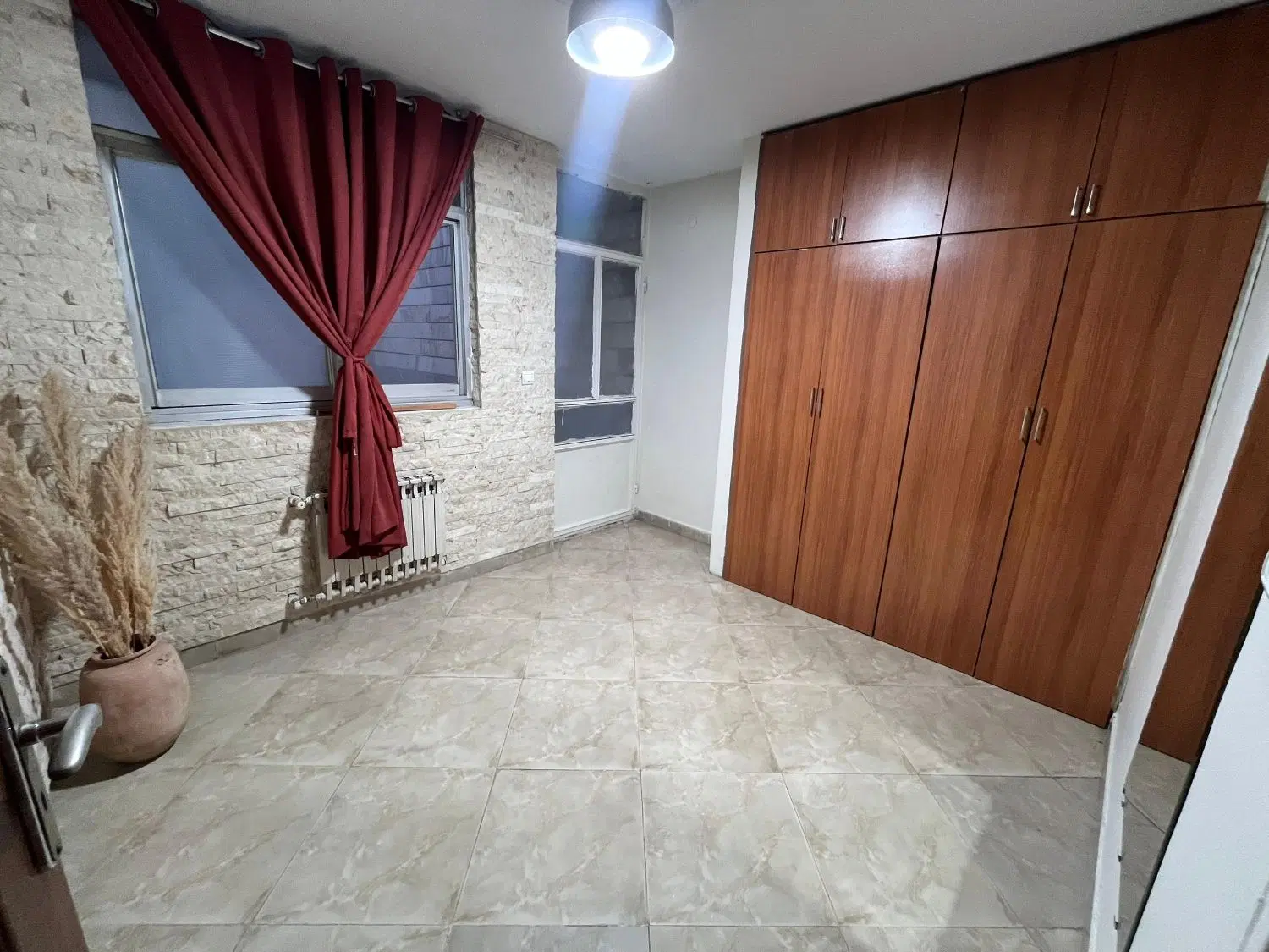 اجاره اتاق ناخن کار