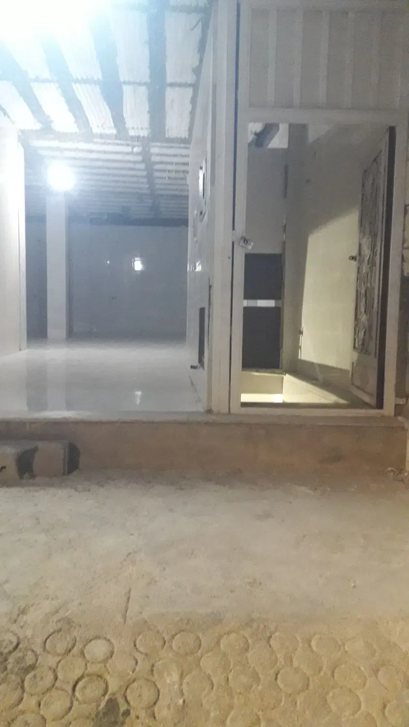 یک باب مغازه
