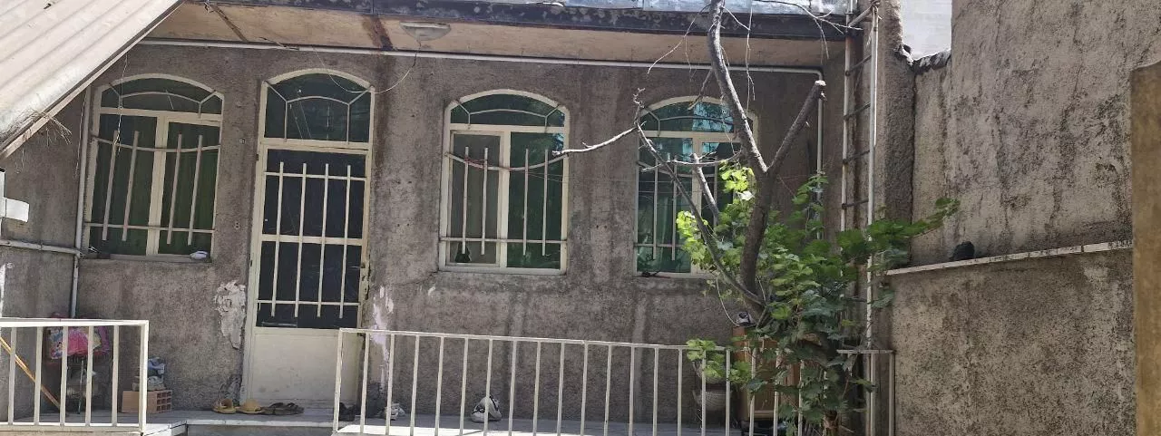 حیاط۱۱۳متری،گرمدره فروش یامعاوضه با آپارتمان