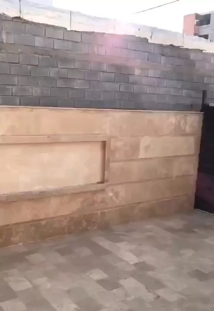 تریپلکس ساحلی تاپ لوکیشن استخردار وآسانسورداخلی