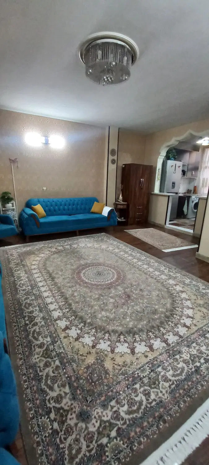 خیابان مالک اشتر  ۵۵ متر  طبقه دوم