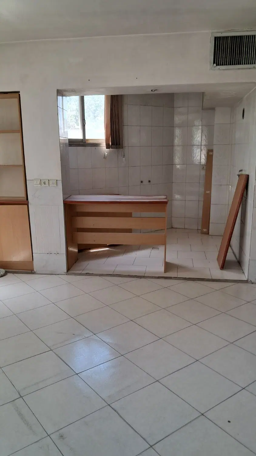 اجاره دفترکار ۴۵متری شهیدان غربی