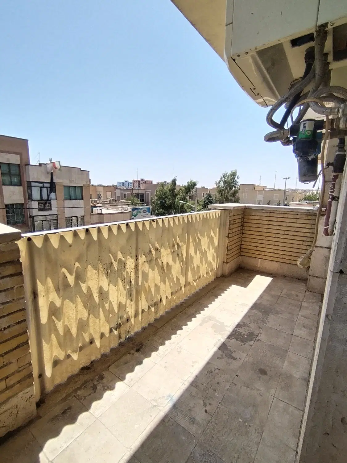 پرند،اجاره،مشاعی،نرگس ها،حیاط دارتخلیه