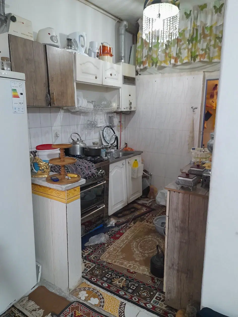 ۵۷ متر صالحیه دوطبقه و یک باب مغازه ۶متری