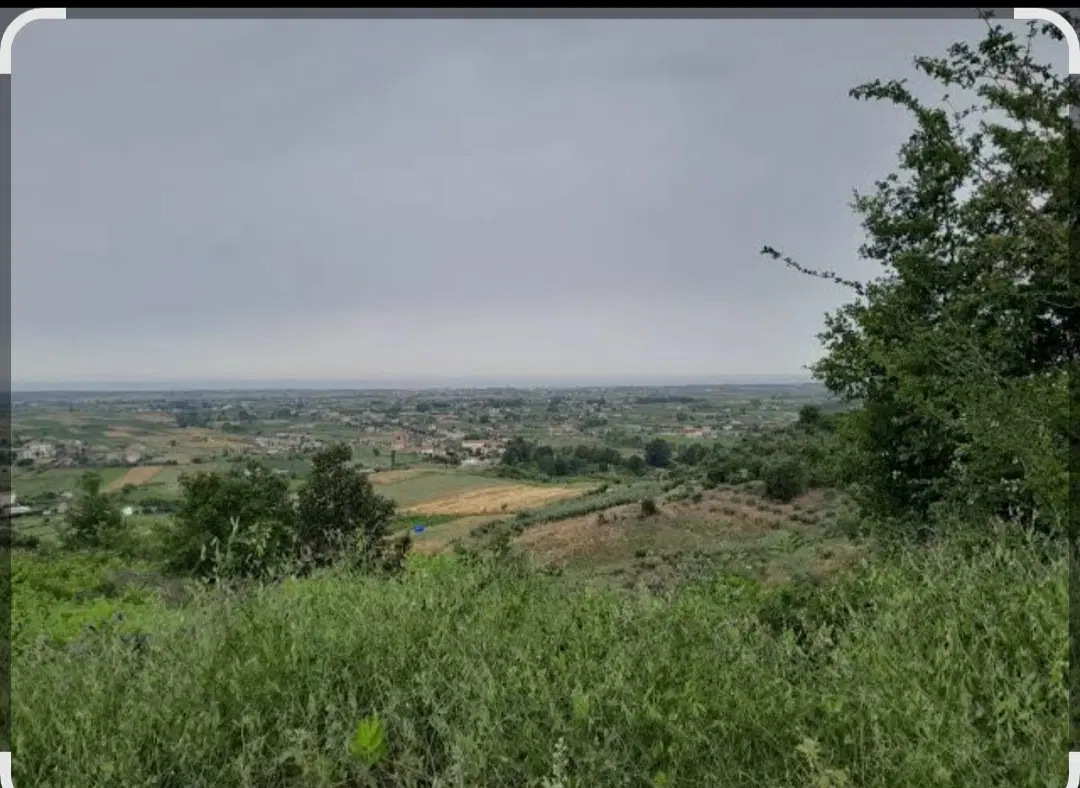 زمین گلند فخرآباد بعد منبع آب