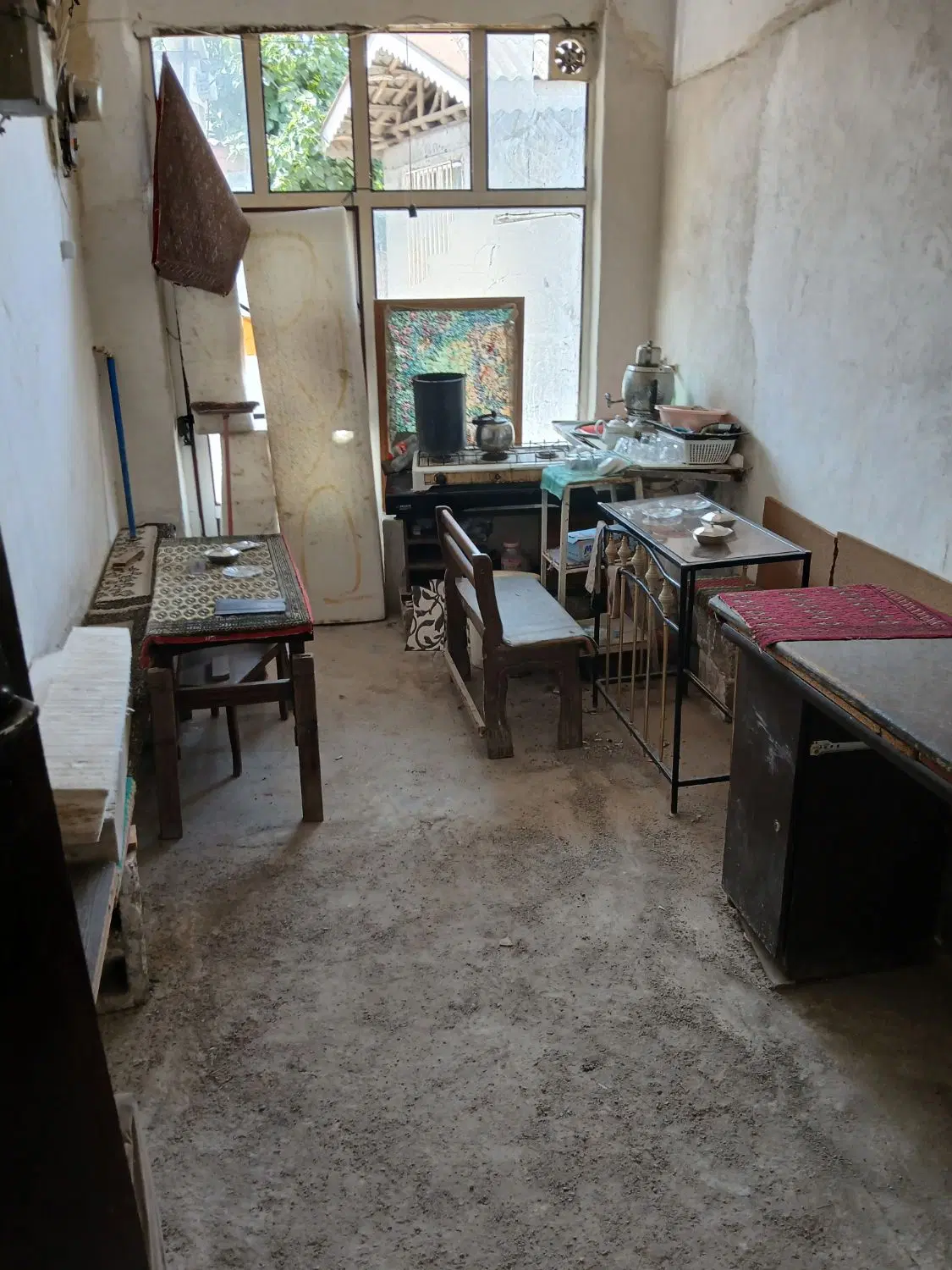مغازه ۹متری