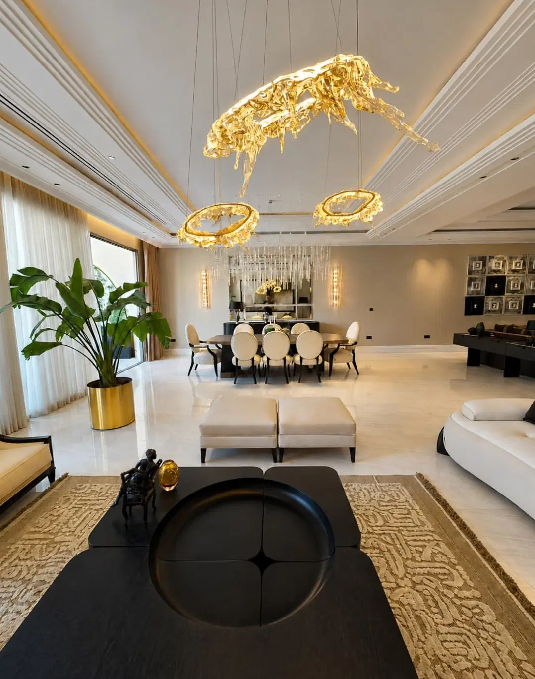 200 متر VIP