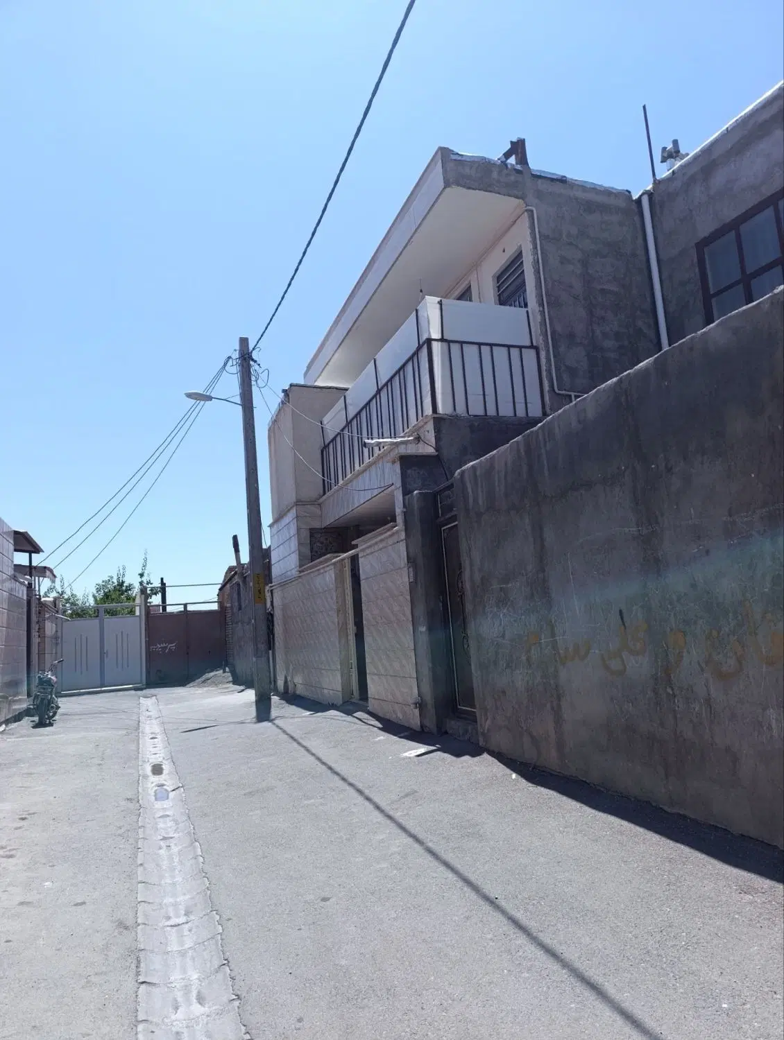 خانه دو طبقه در رجایی
