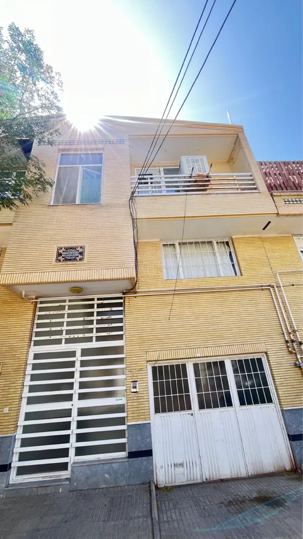فروش سه واحد آپارتمان یکجا