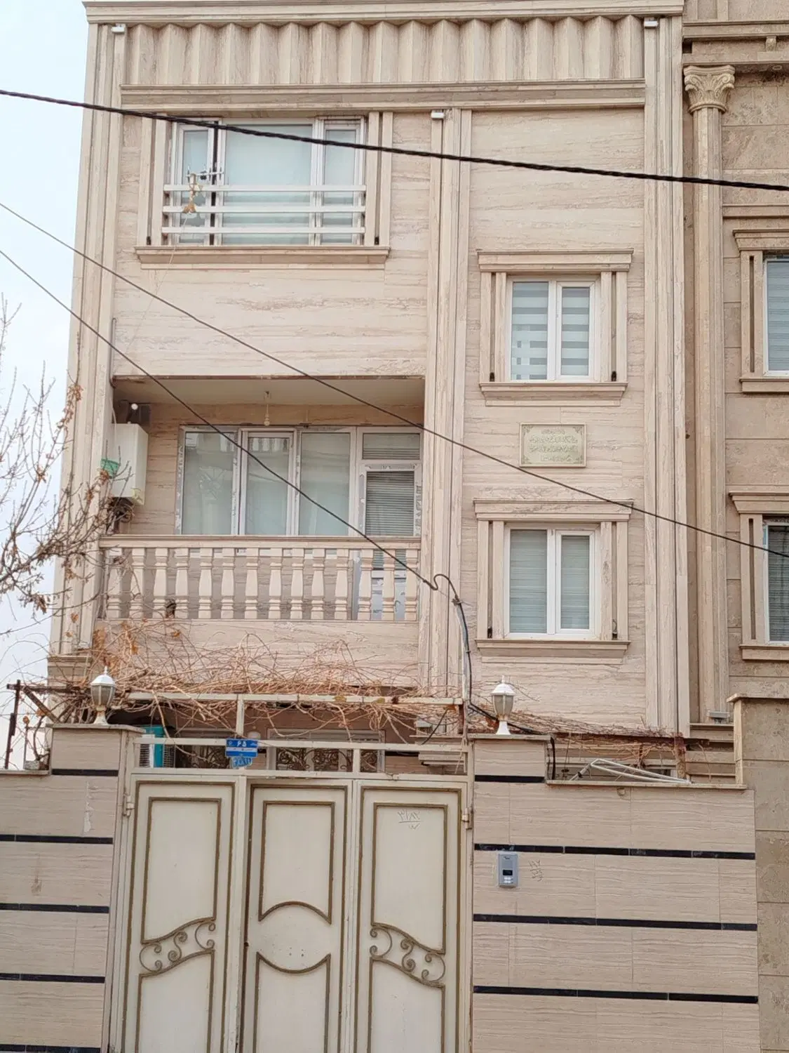 فروش خانه ویلایی دو طبقه