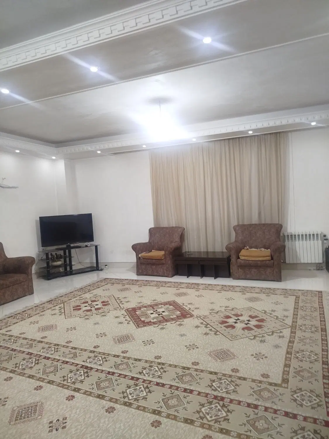 واحد ۱۵۱ متری فول پشت شهرداری