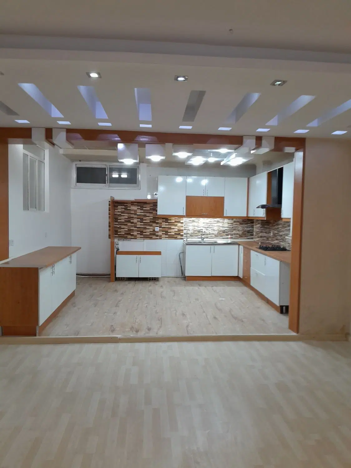 فروش اپارتمان گلشهر ۸۵متری فول امکانات