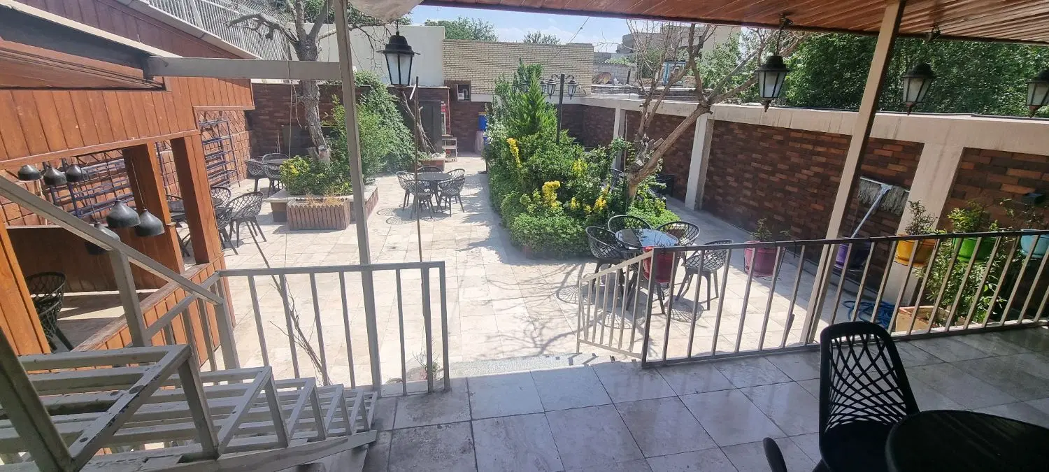 سفره خونه کافی شاپ فست فود ۴۵۰ متری