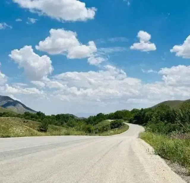۷ قطعه زمین ۳۰۰ متری برای کلبه سوئیسی(چوبک)اقساط