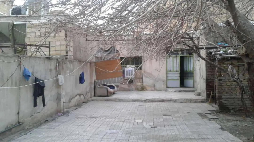 خانه ویلایی کلنگی دو کله 250 متری