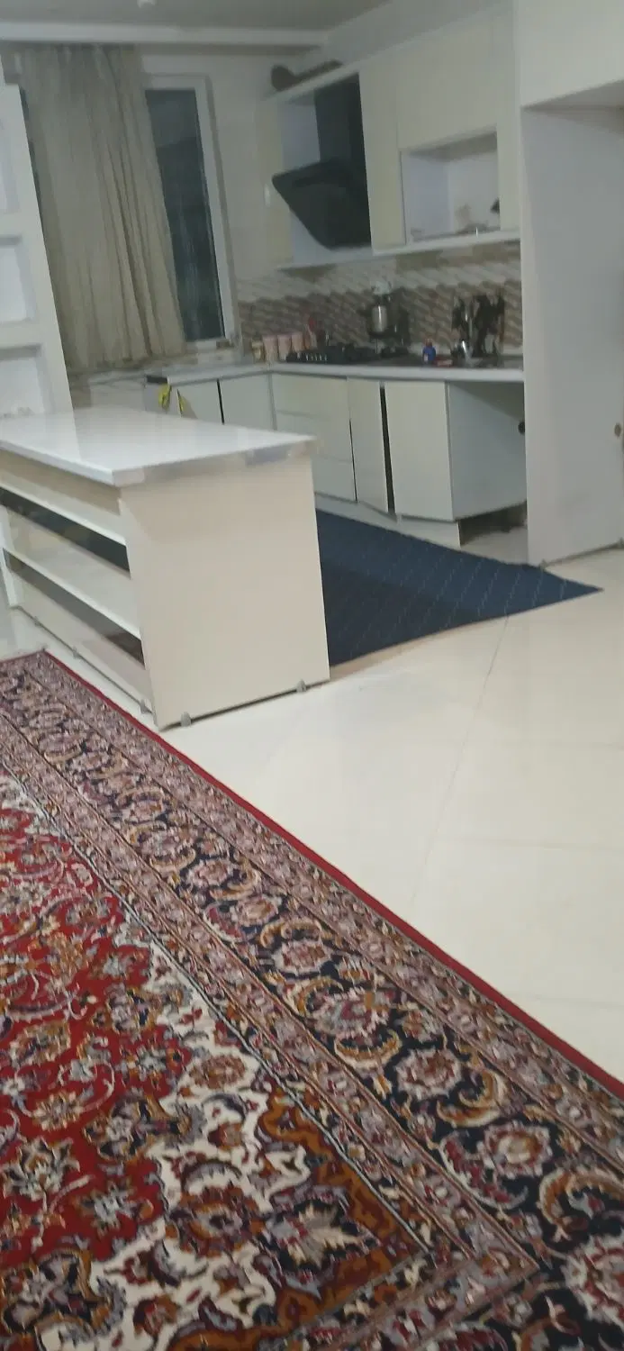۱۱۶ متر
