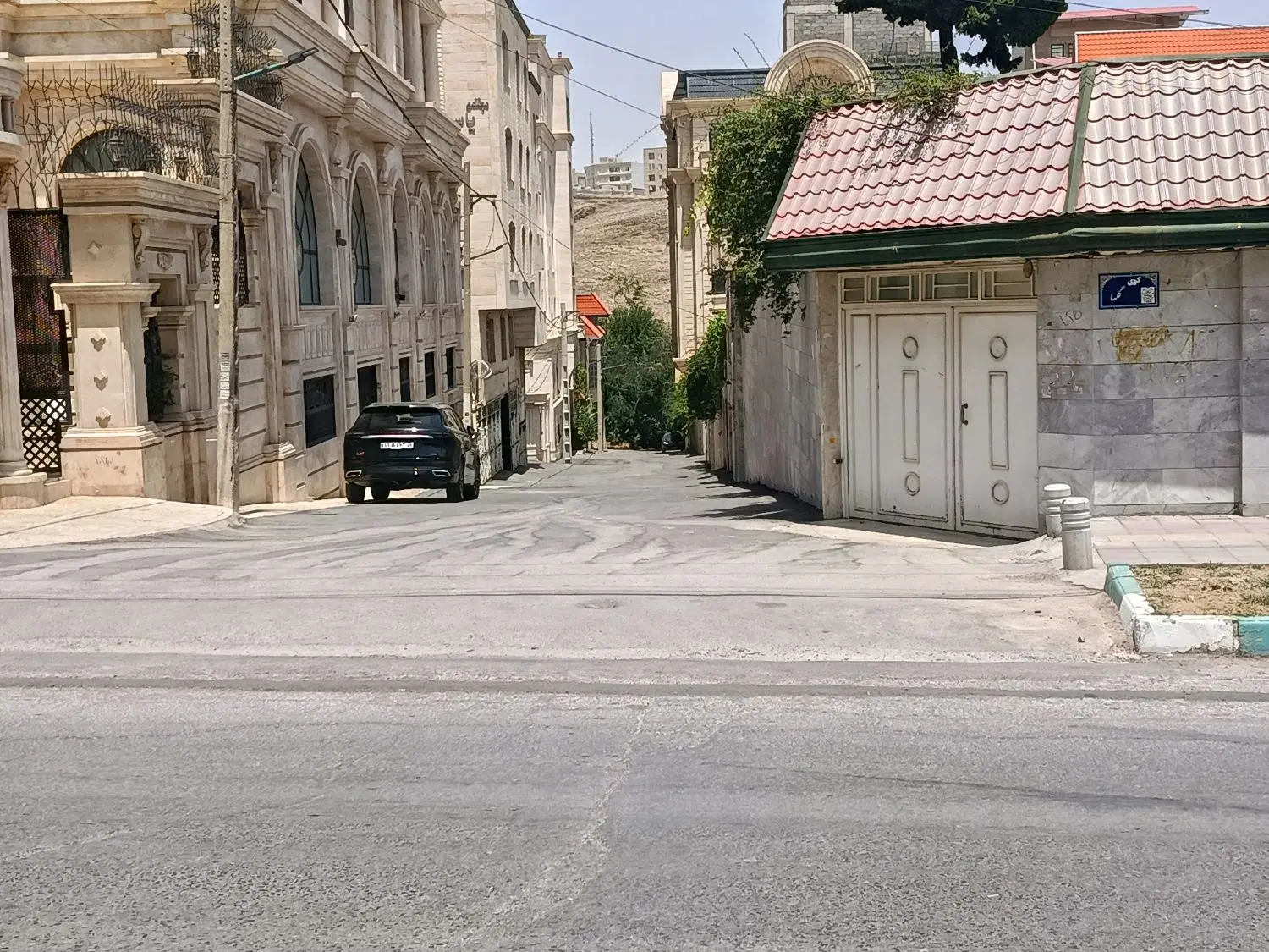 زمین  ۴۴۰ متری در کسری کوچه گلها
