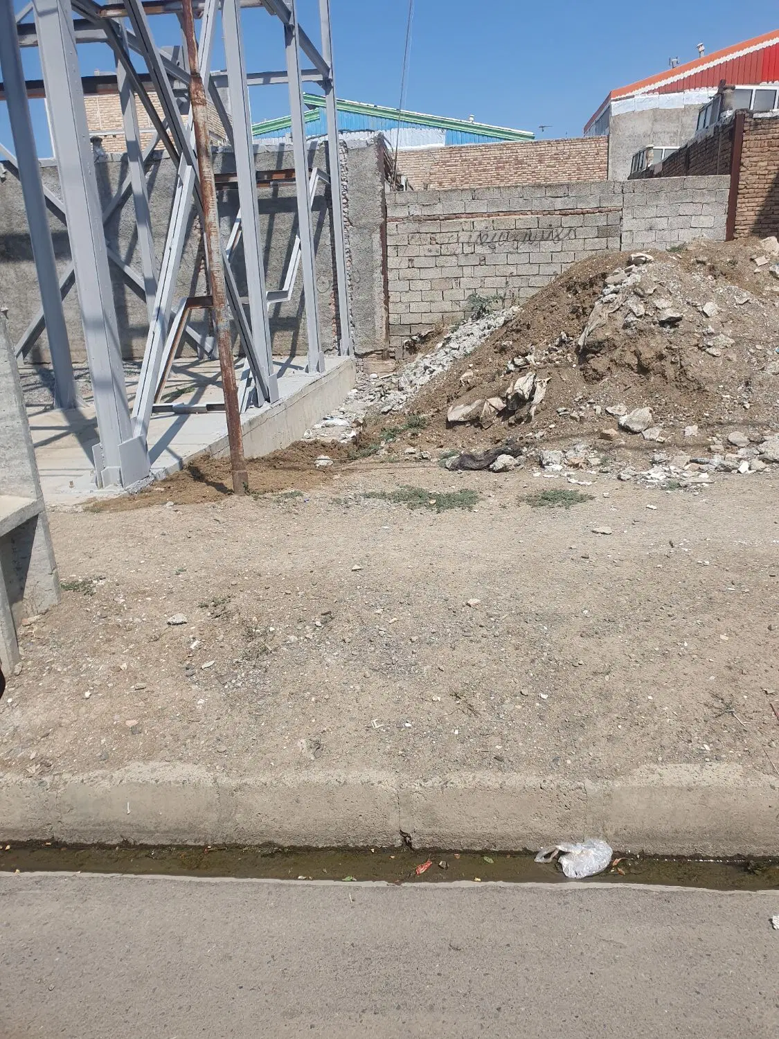 زمین تجاری واقع درخیابان تربیت فرهنگیان ۳_۵در۱۰_۵