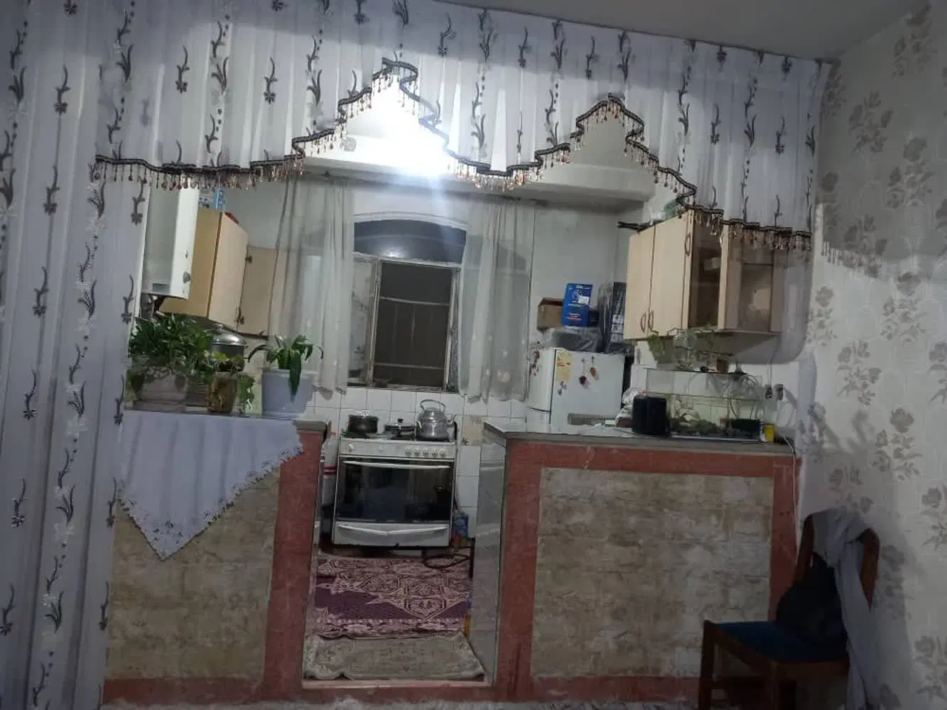 واحد در بست  ۱۳۵ متر