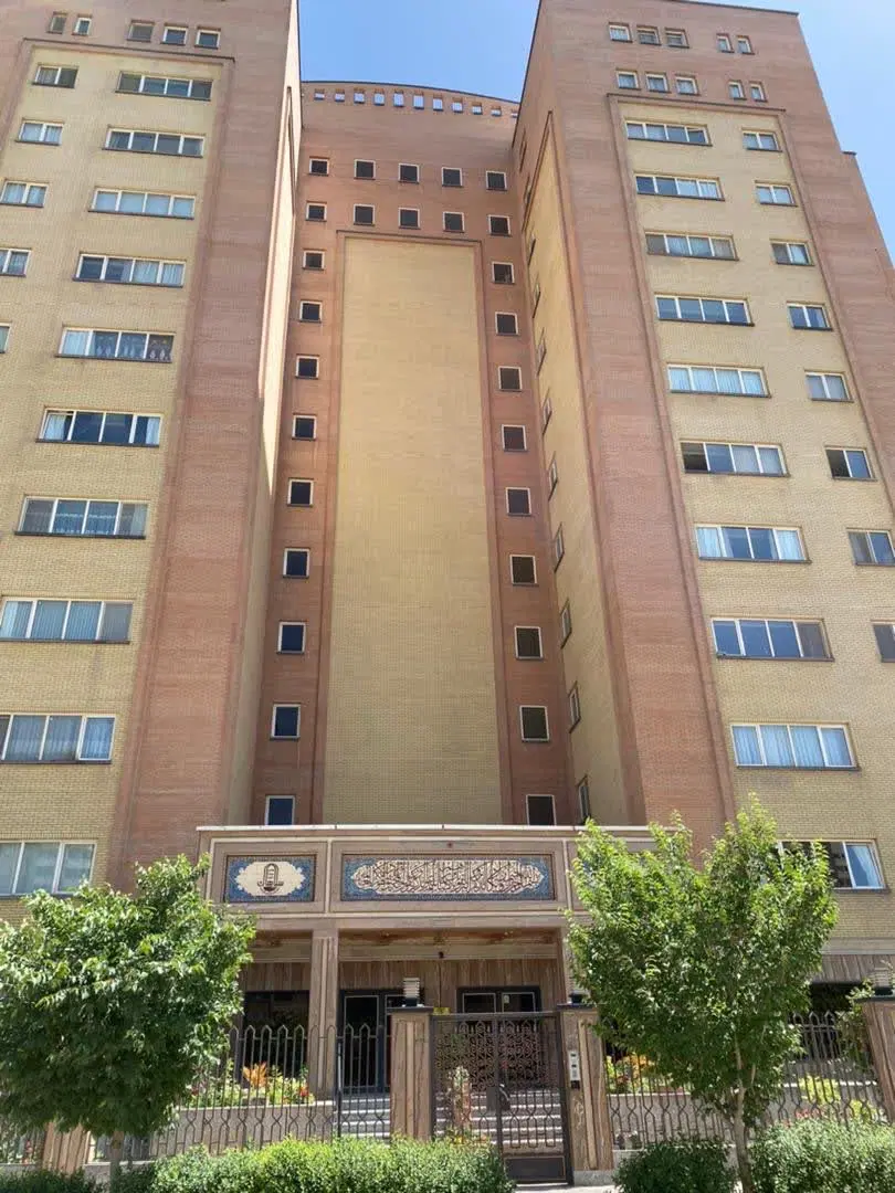 ۱۰۶ متر دوخوابه اطشاران ، زیر قیمت