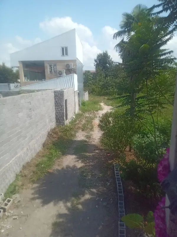 فروش زمین بر اول خیابان وبر دو وسه...