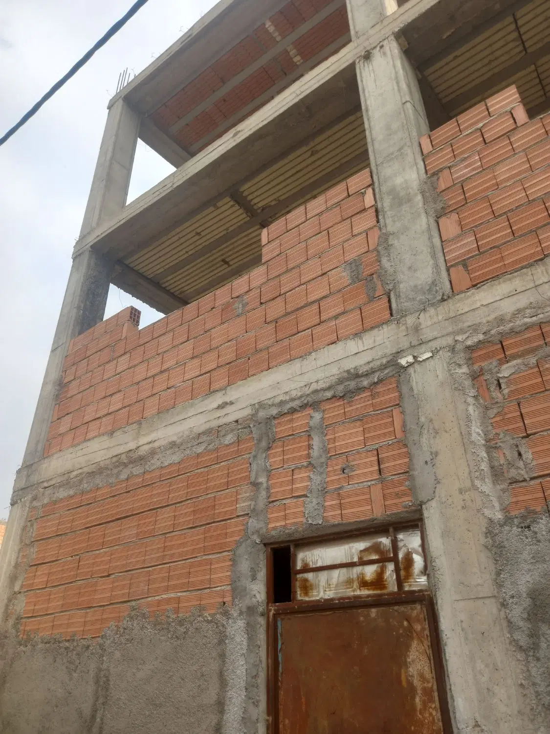 ملک مسکونی تجاری