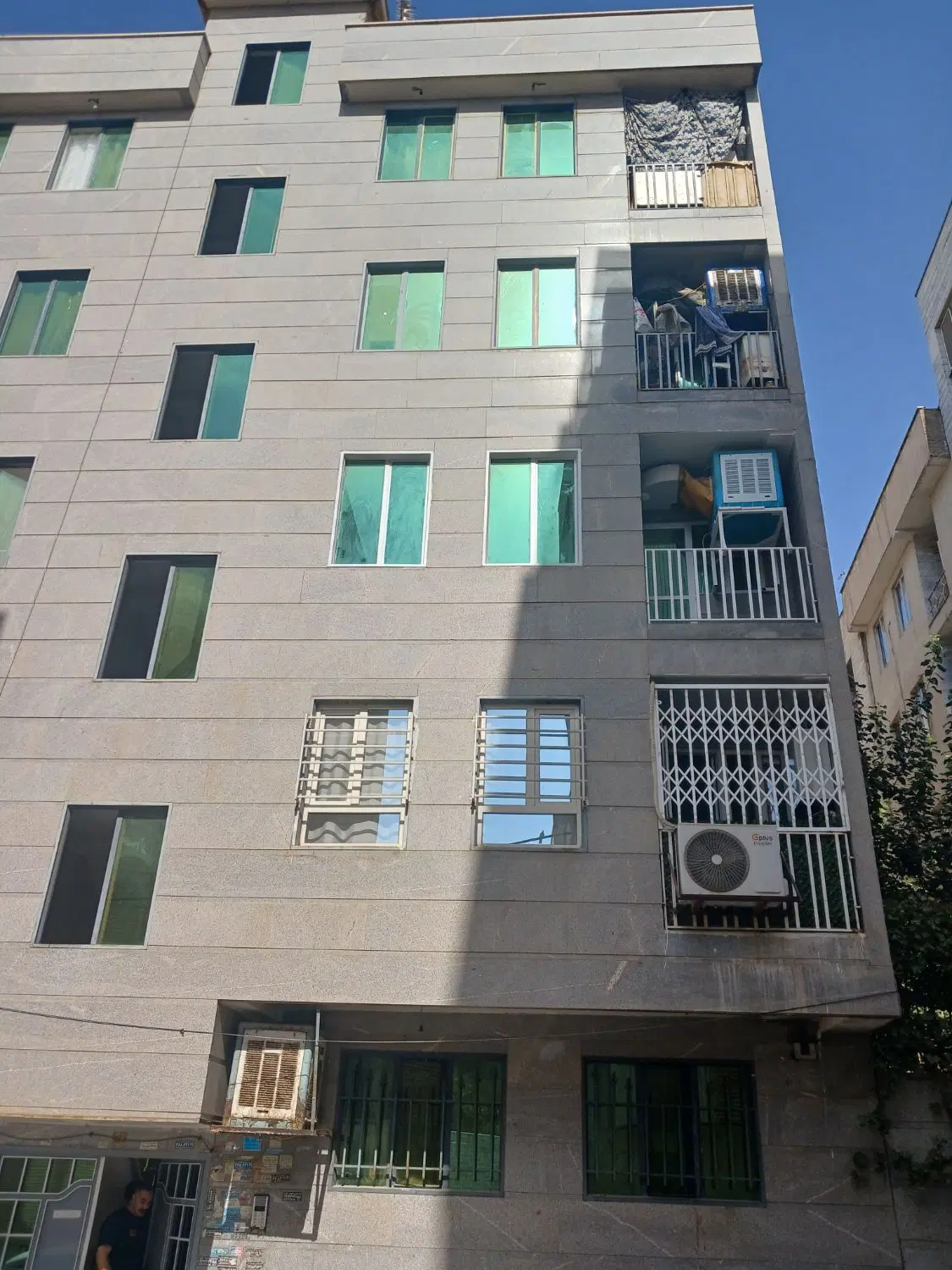 فروش واحد مسکونی