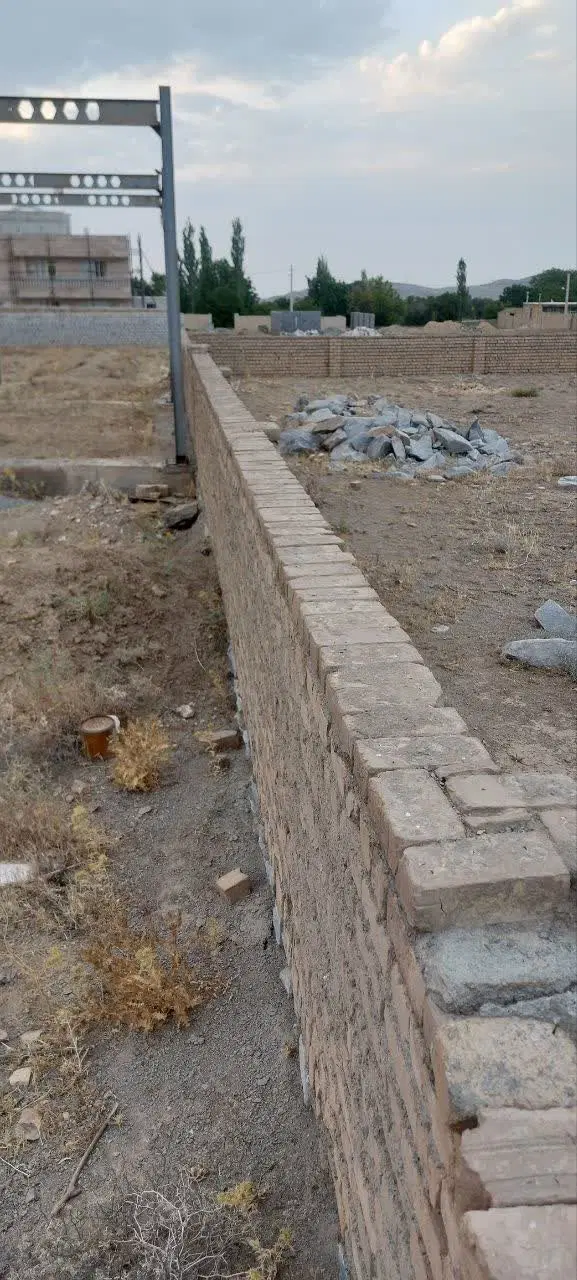 زمین دو بحر به مساحت ۶۰۰ متر در روستای خم پیچ