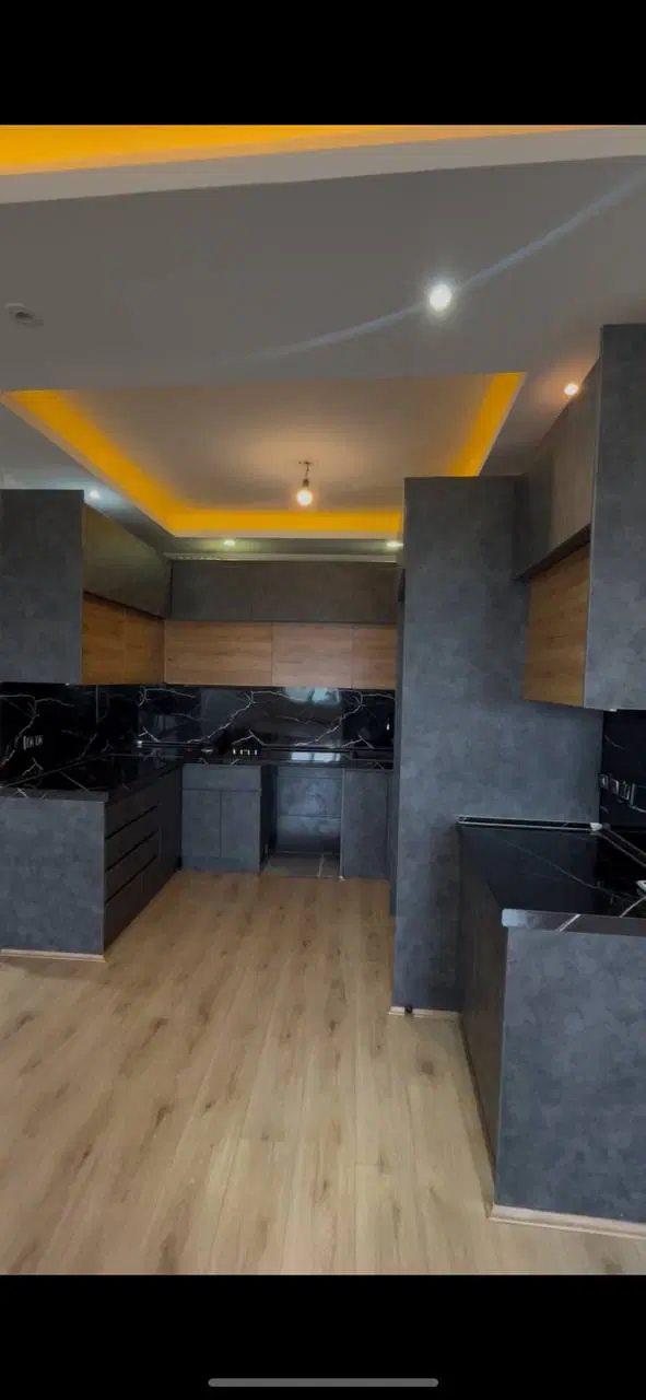 گلسار استادمعین ۹۰متری