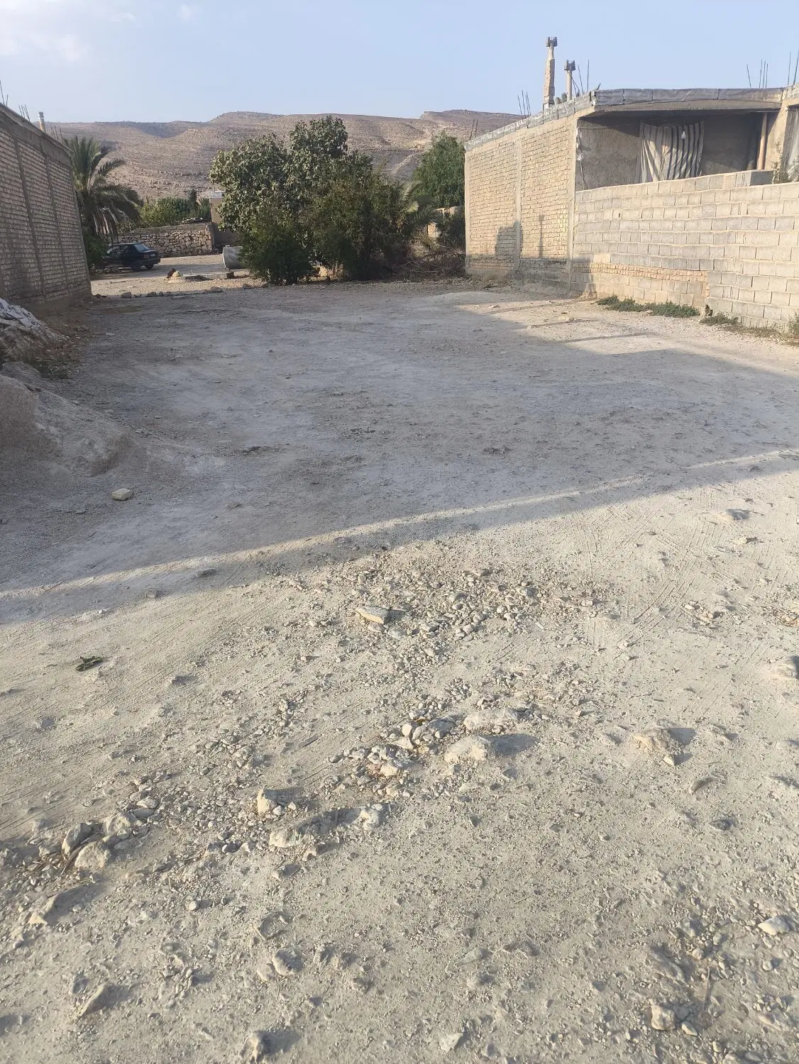 زمین مسکونی