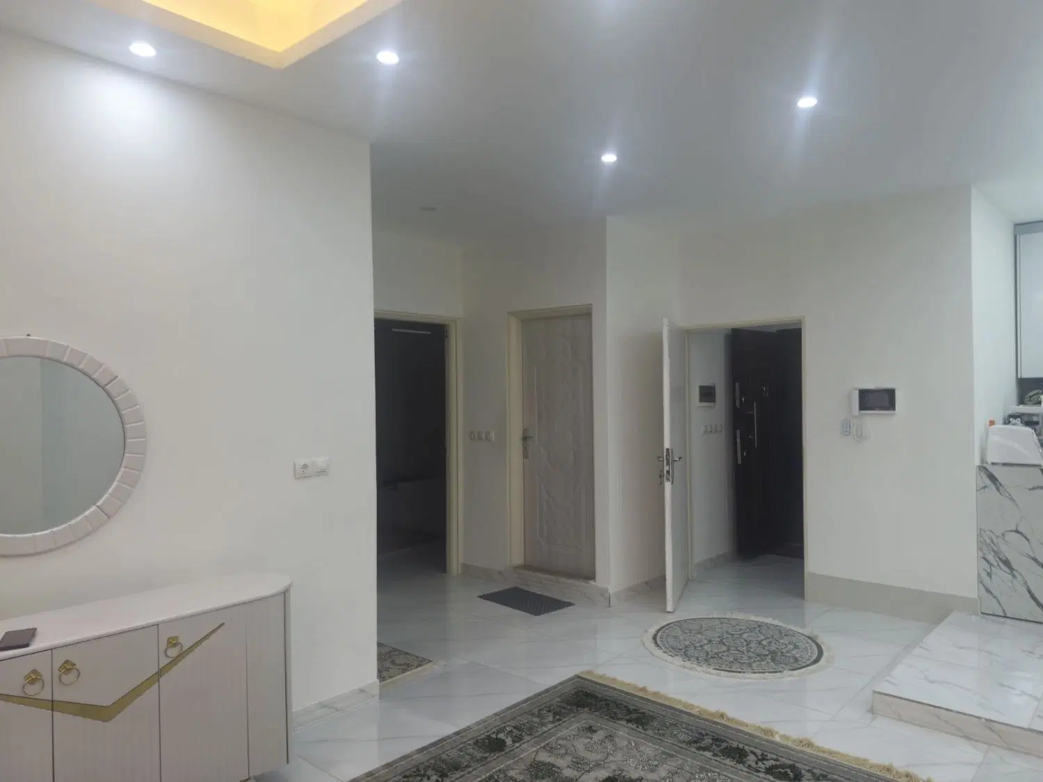 فروش واحد اپارتمان 152متری فول امکانات