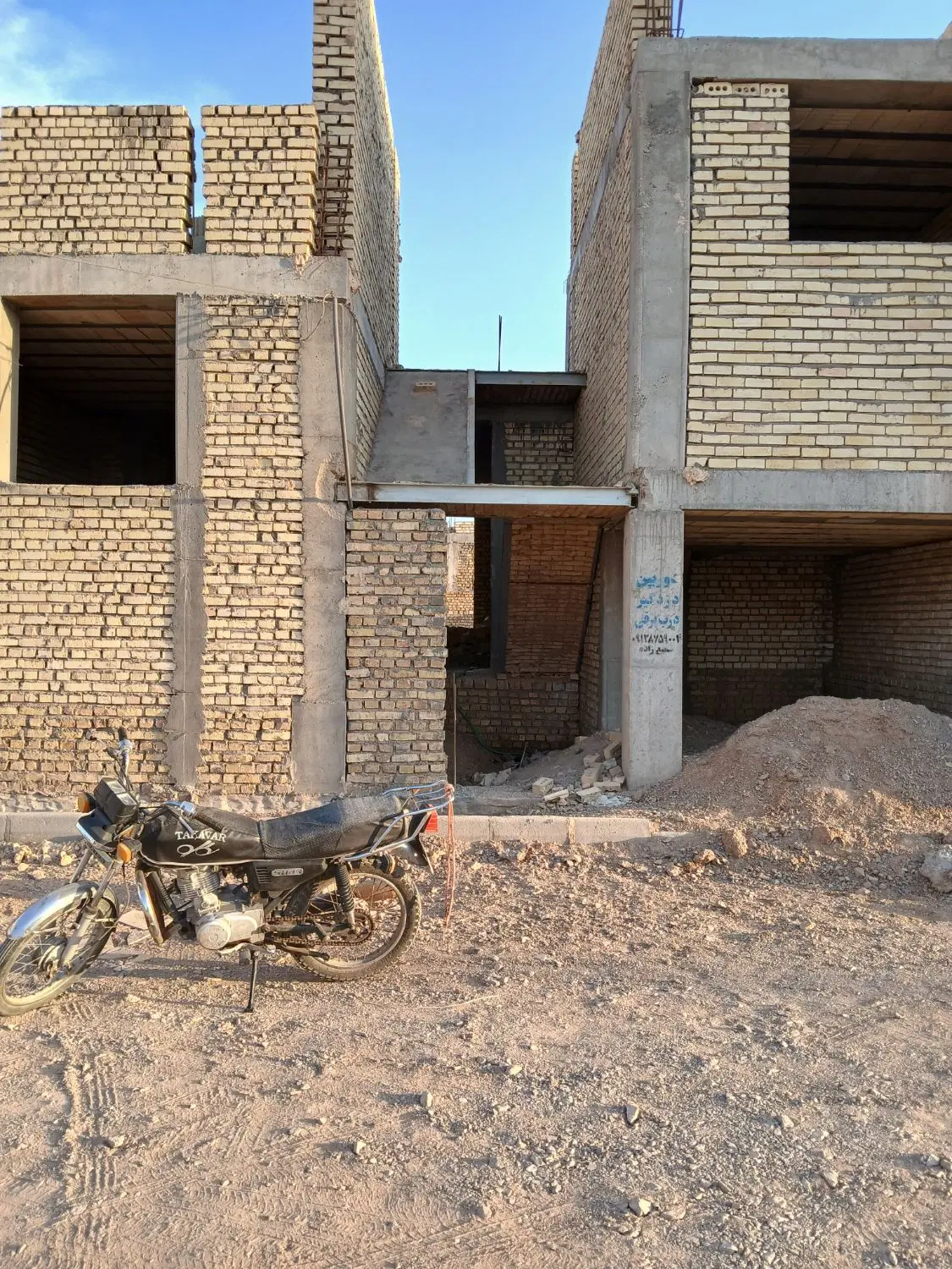 فروش  خانه  شهرک  ولیعصر  مهر اباد