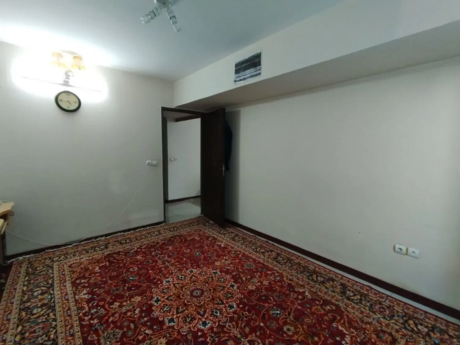 آپارتمان خاتم طبقه اول مجلسی