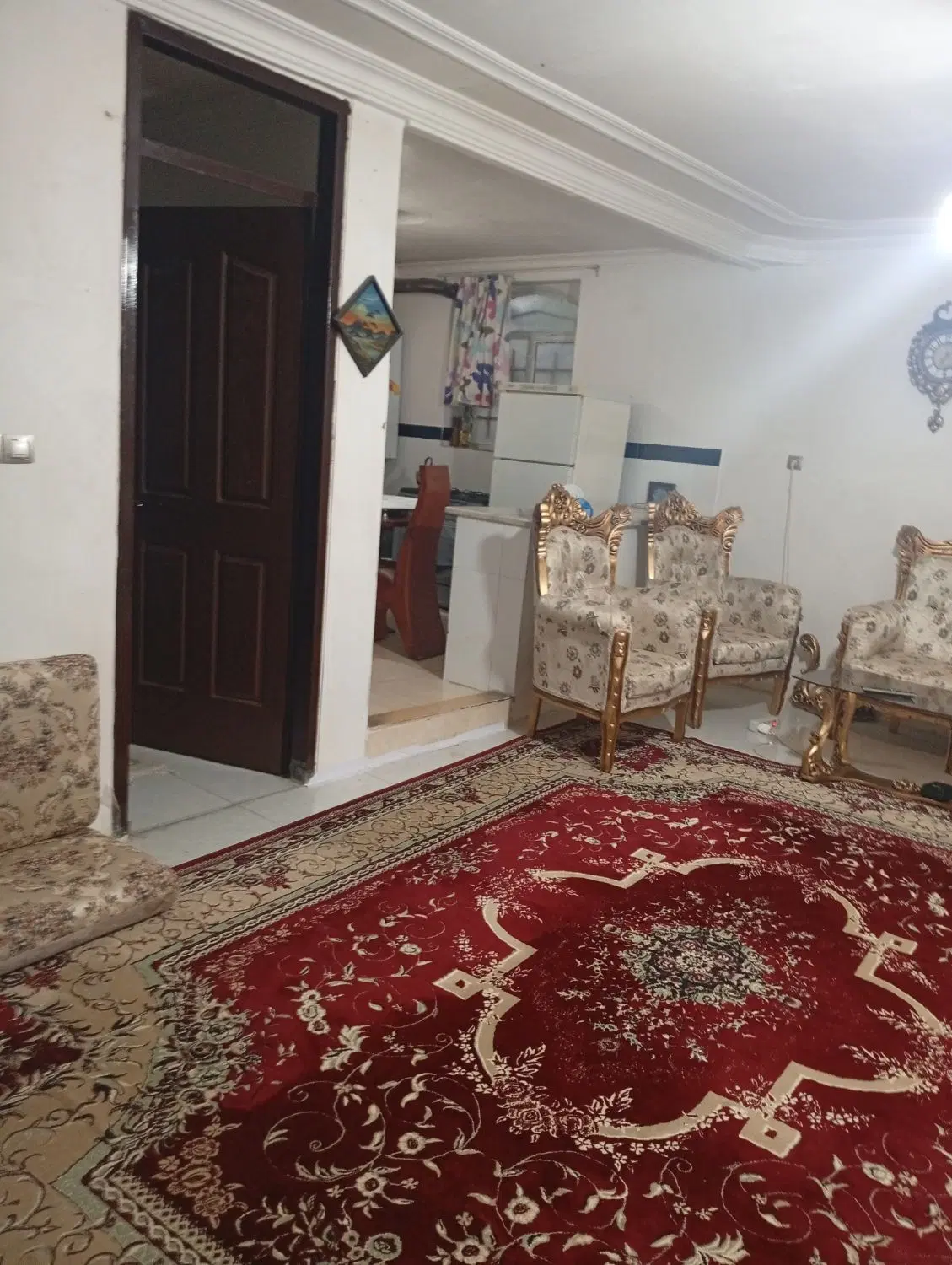 خانه باغ واقع در جاده حسن آباد نرسیده به کرجو