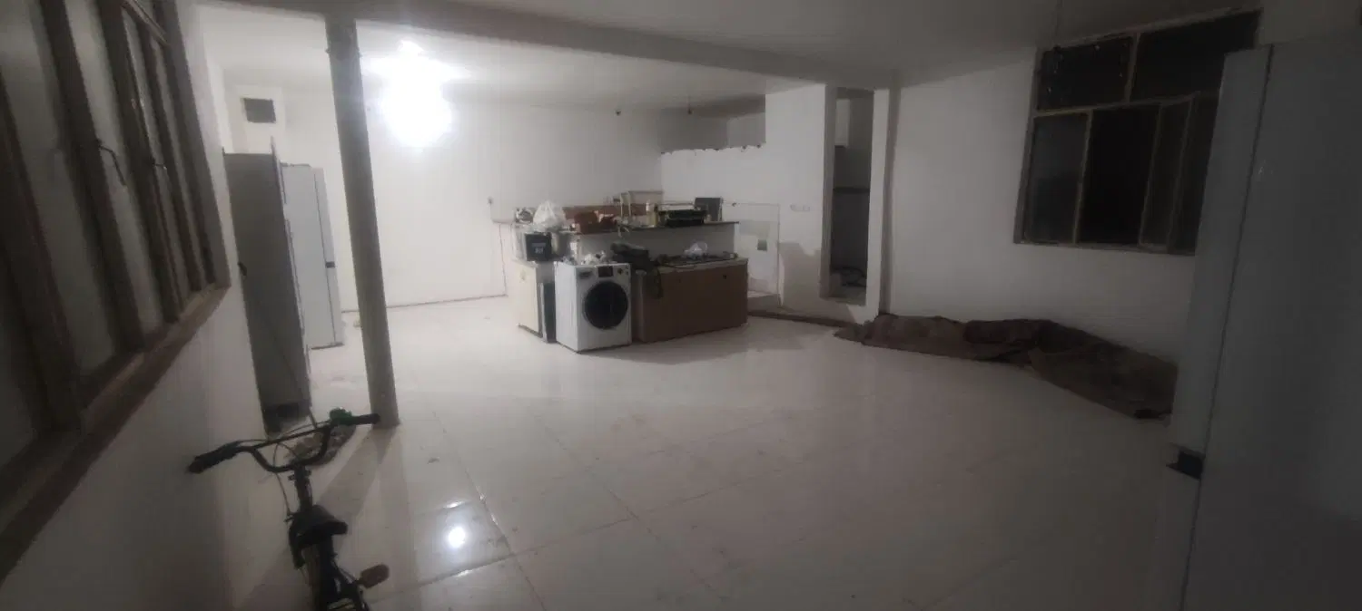 اجاره کارگاه و انباری کار سبک دوطبقه