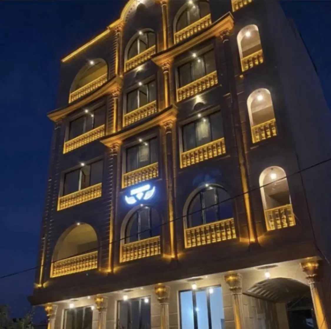 اپارتمان ۳ خواب فوق لوس فول امکانات