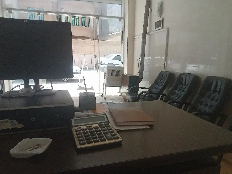 فروش مغازه تجاری درخیابان ولیعصر وخ. عشایر