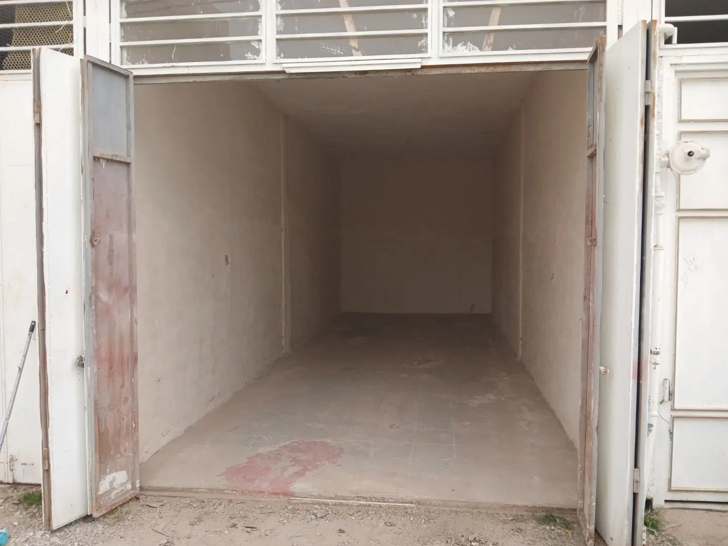 مغازه۴۵ متری بهر کمربندی روبروی راهنمایی رانندگی