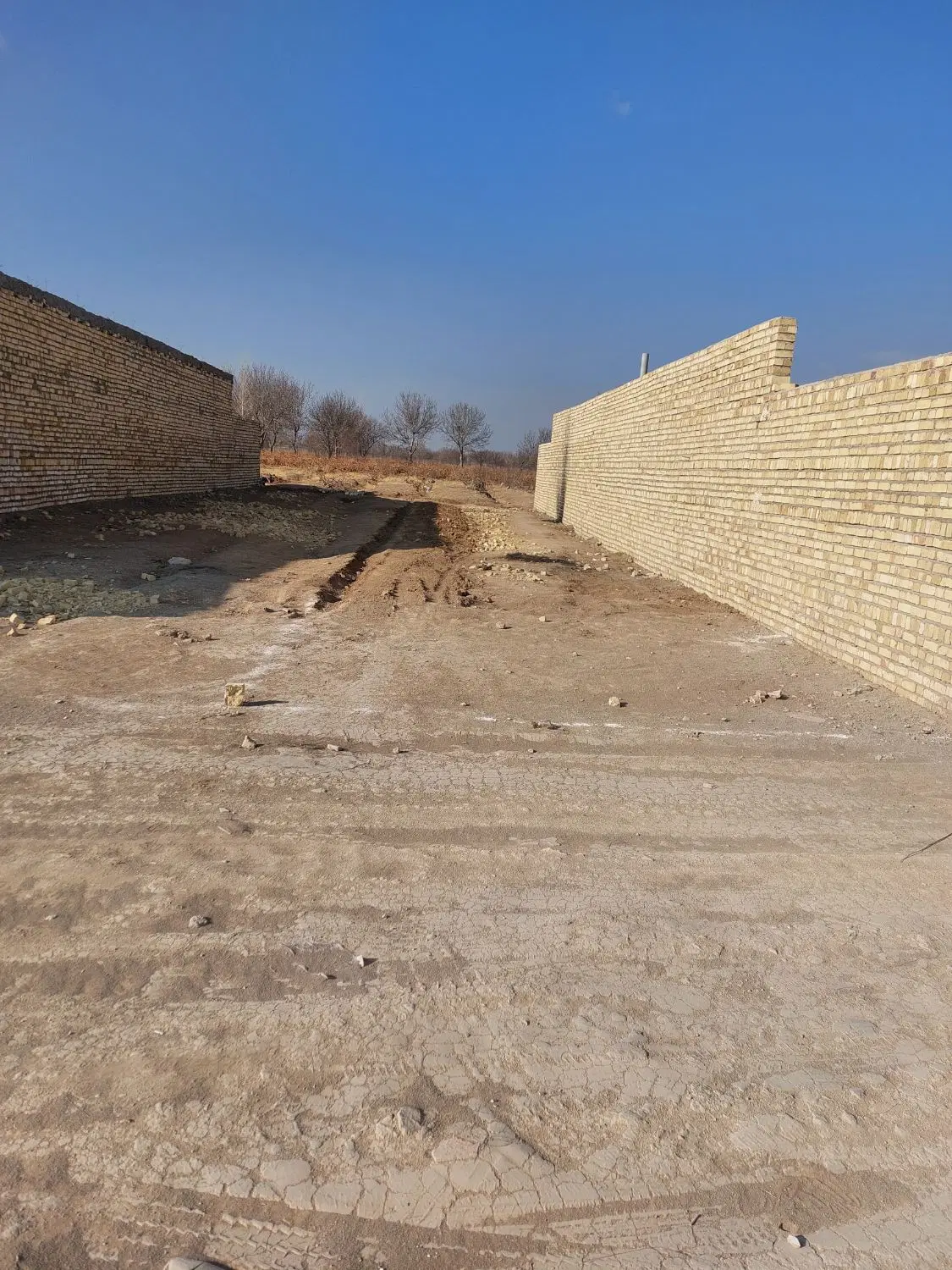 زمین مناسب سرمایه گذاری واقع در حسین آباد ابهر