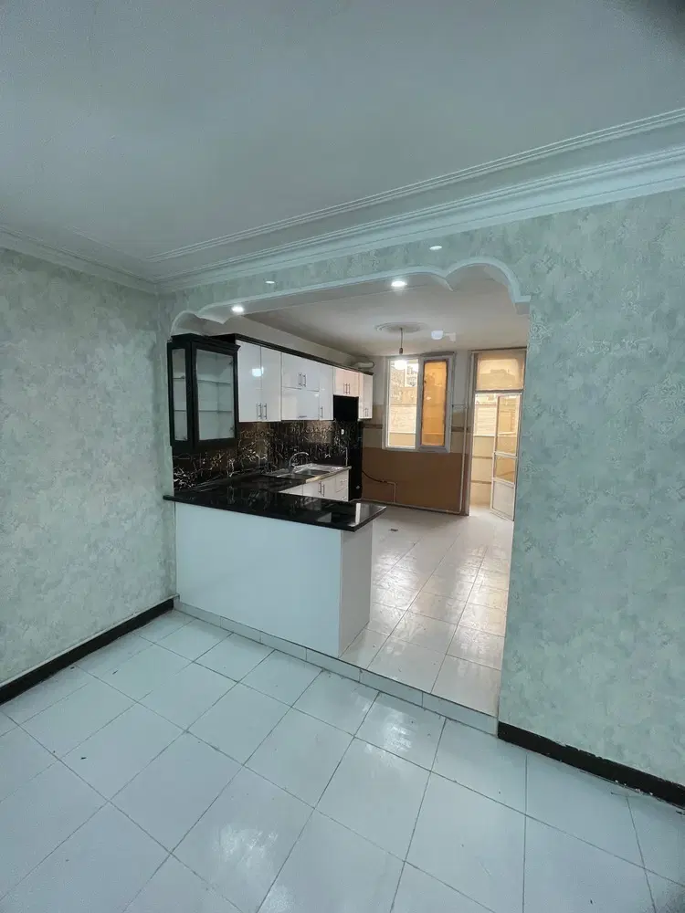 اپارتمان ۹۰ متری تک واحدی