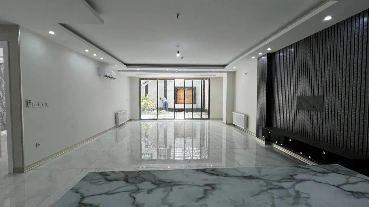 آپارتمان صفر بر خیابان ملک جنوبی