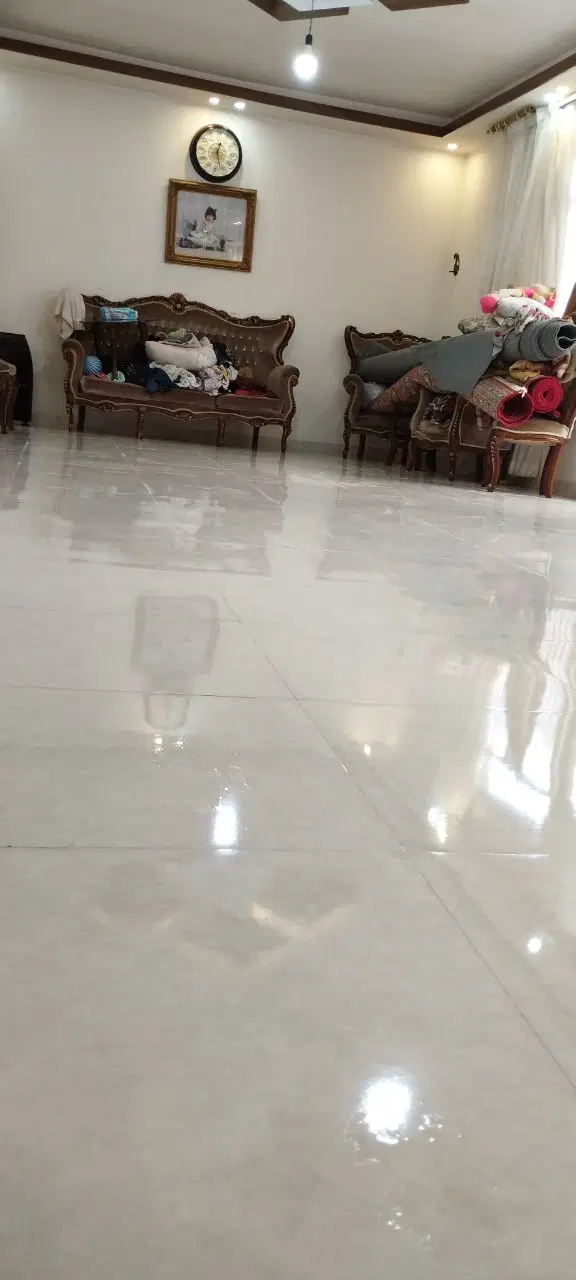واحد مسکونی ۱۵۰ متری حیاط دار همکف دو خواب.توس۹۷