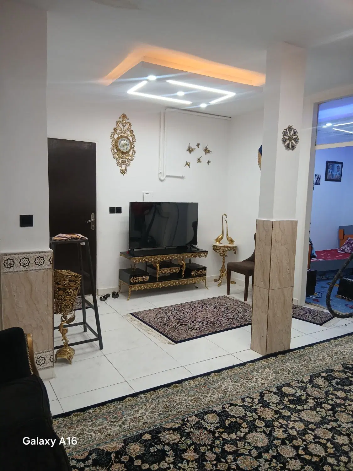 اپارتمان طبقه همکف بازسازی شده