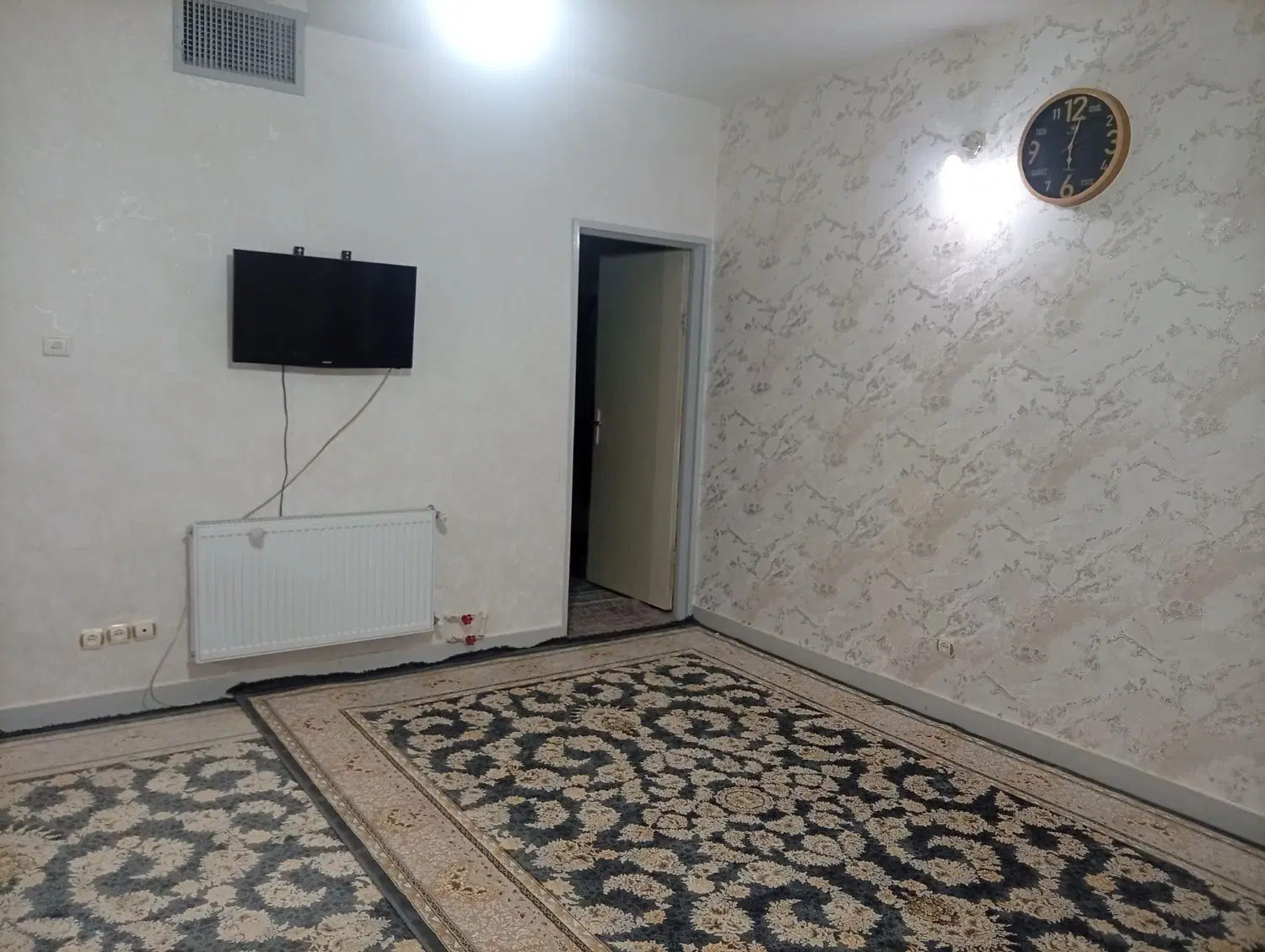 واحد 65متری  فردیس قریشی جنوبی بوستان چهار.