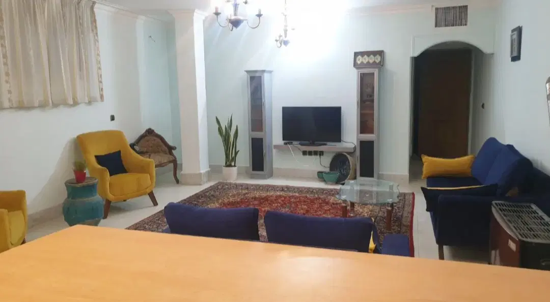هم خانه،هم خونه