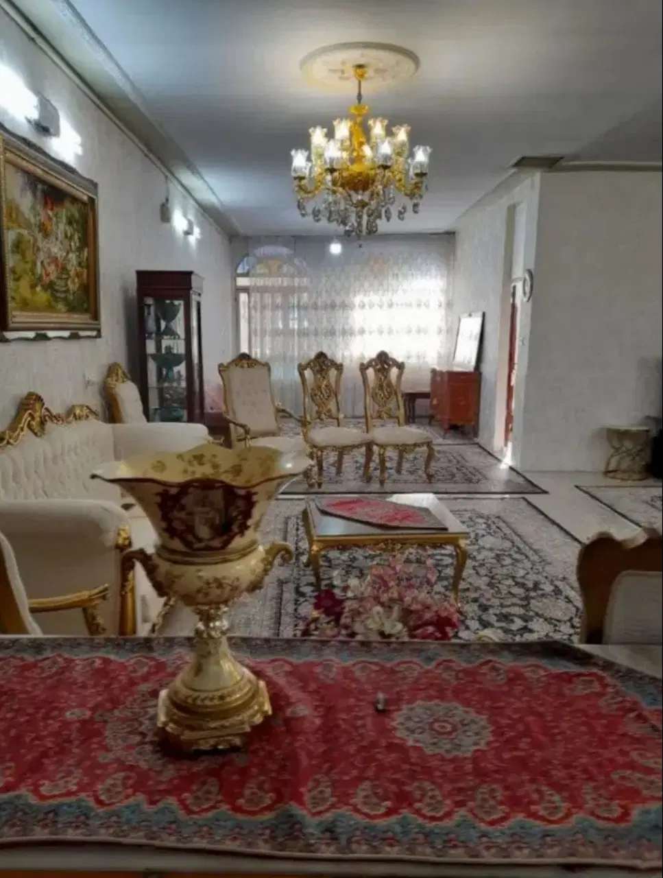خانه ویلایی زیباشهر ۲۰۰ متری دربست میلاد ۶ شیک