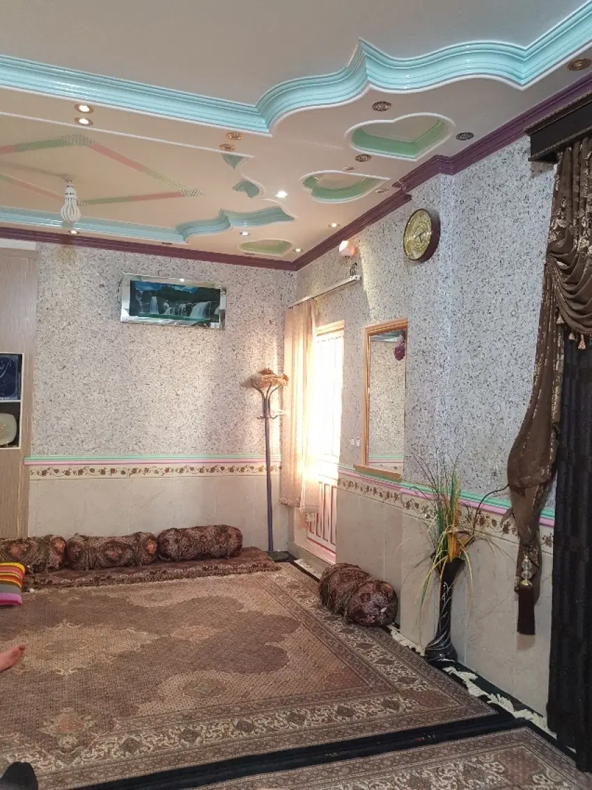 خونه در سیادک لوتین