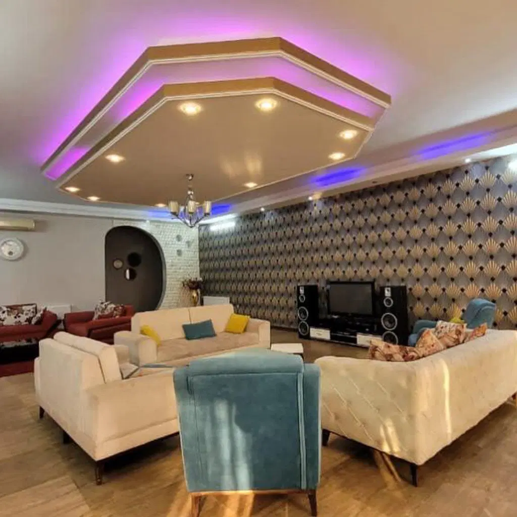 اجاره باغ ویلا روزانه ۷۰۰متری