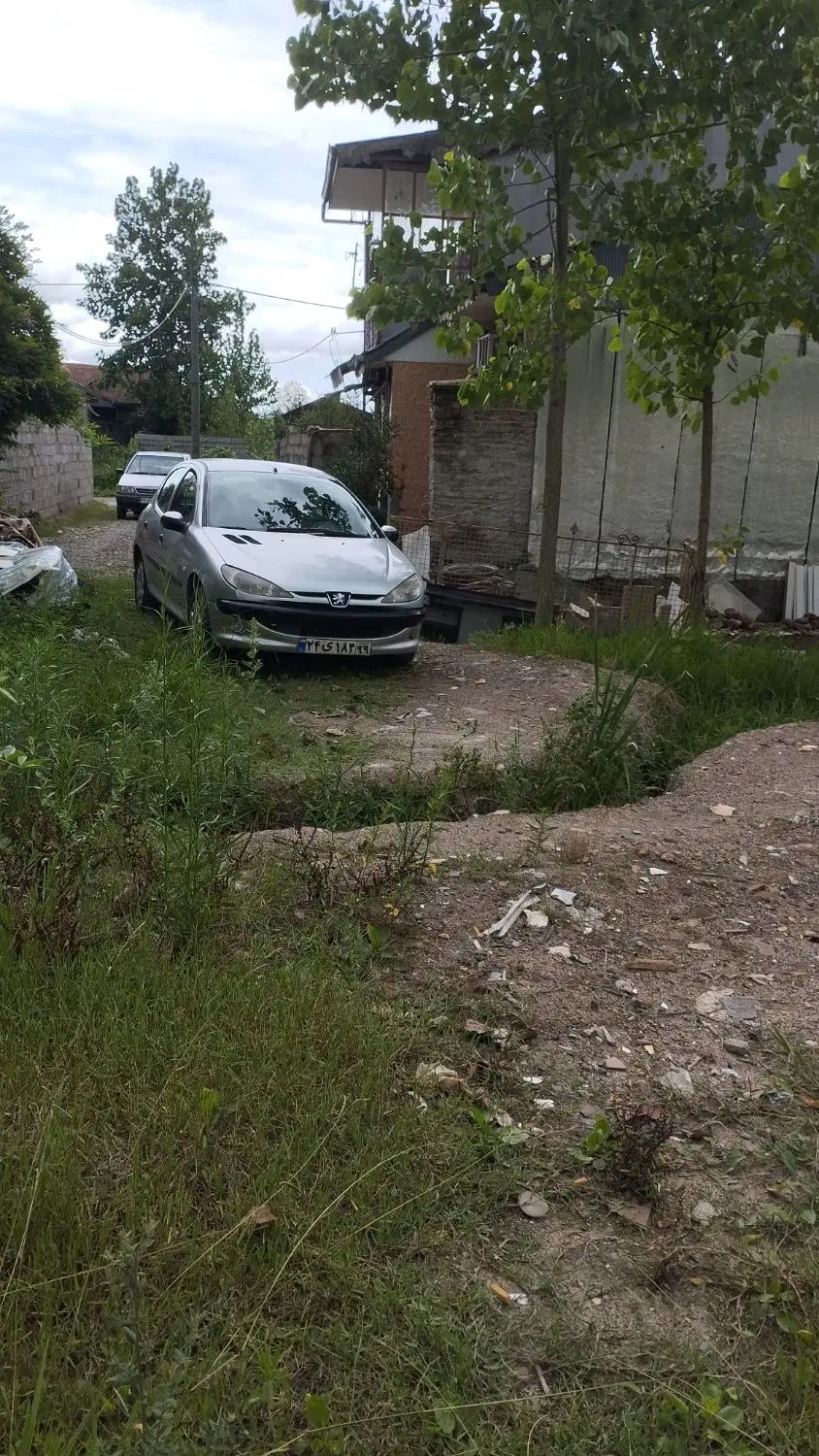 زمین به متراژ۱۳۵ مترمسکونی